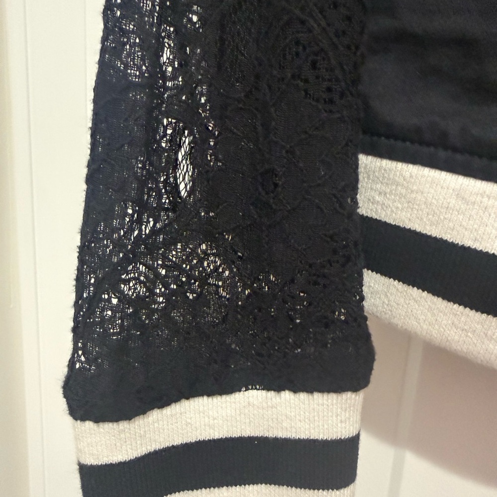 True Religion Discontinued Black Bomber Jacket with Lace Sleeves NWT - Picture 3 of 3